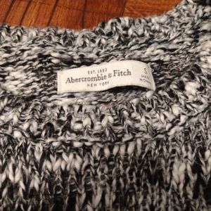 Abercrombie & Fitch Adin Sweater Long Sleeve Knit White Black Gray Women's Small